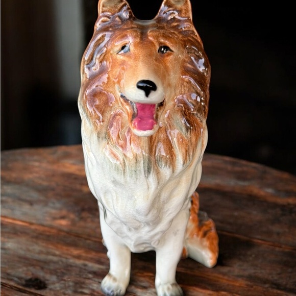Vintage Norcrest Porcelain Collie Dog Figurine 11” high x 5 1/2” wide - Picture 1 of 3